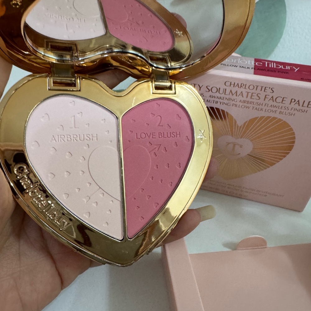 Charlotte Tilbury Beauty Soulmates Face Palette - Pink and Cream - Picture 10 of 11
